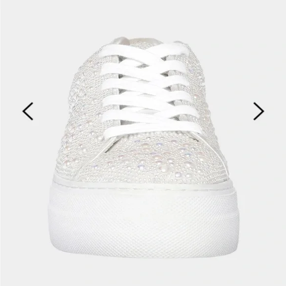 NEW IN BOX Betsy Johnson SIDNY all-over pearl platform sneaker! - Picture 3 of 6